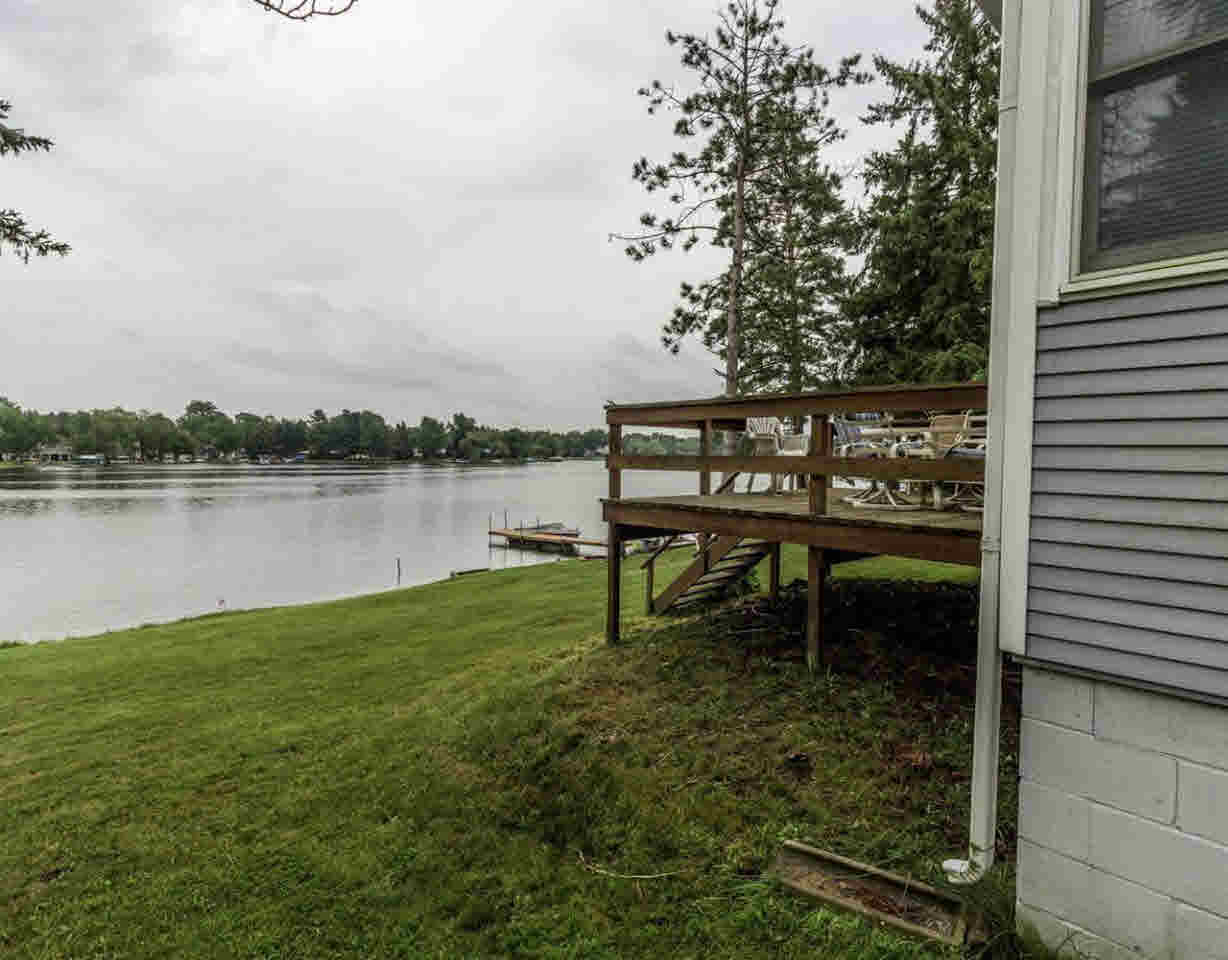 6210 Bullard Road Fenton, MI 48430 - Photo 20 of 27 21321164-19.JPG