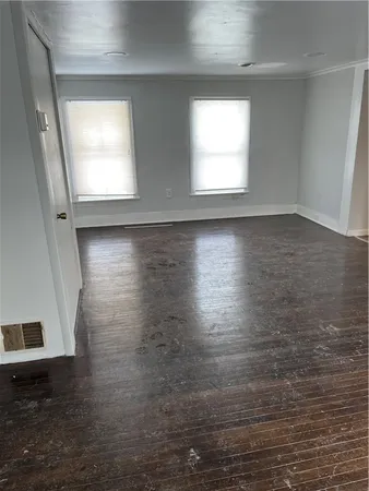 $1,100 | 210 Sullivan Street, Unit 4, Elmira, NY 14901