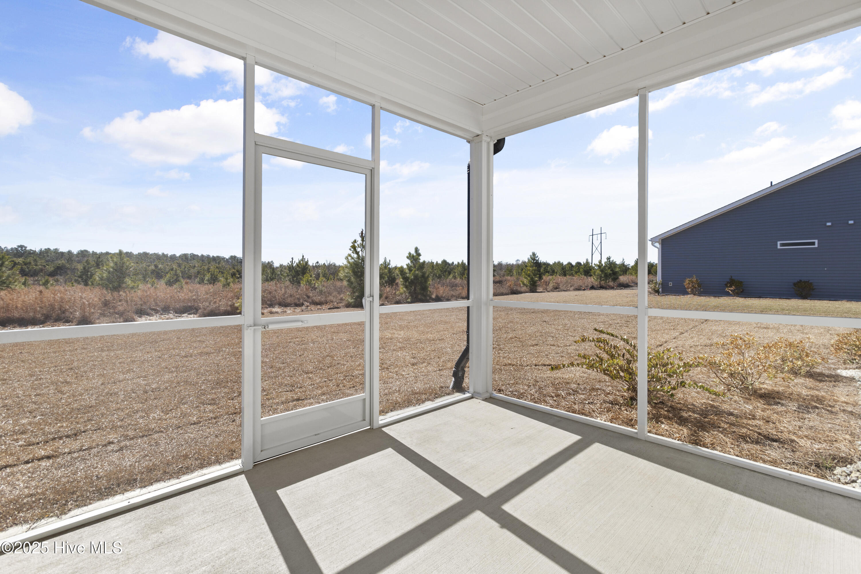 249 Clear View School Road Jacksonville, NC 28540 - Photo 29 of 32 30