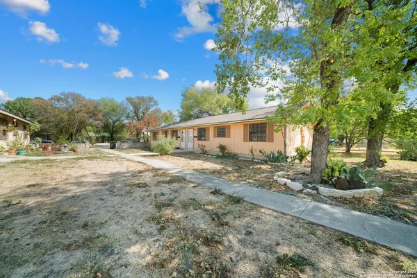 $925 | 206 Bexar Drive, San Antonio, TX 78228