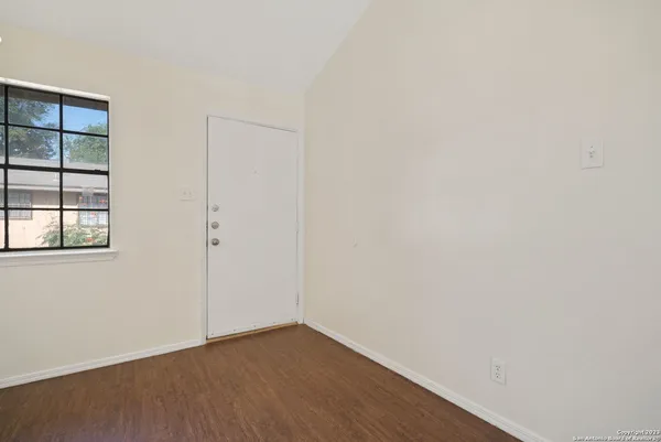 $925 | 206 Bexar Drive, San Antonio, TX 78228
