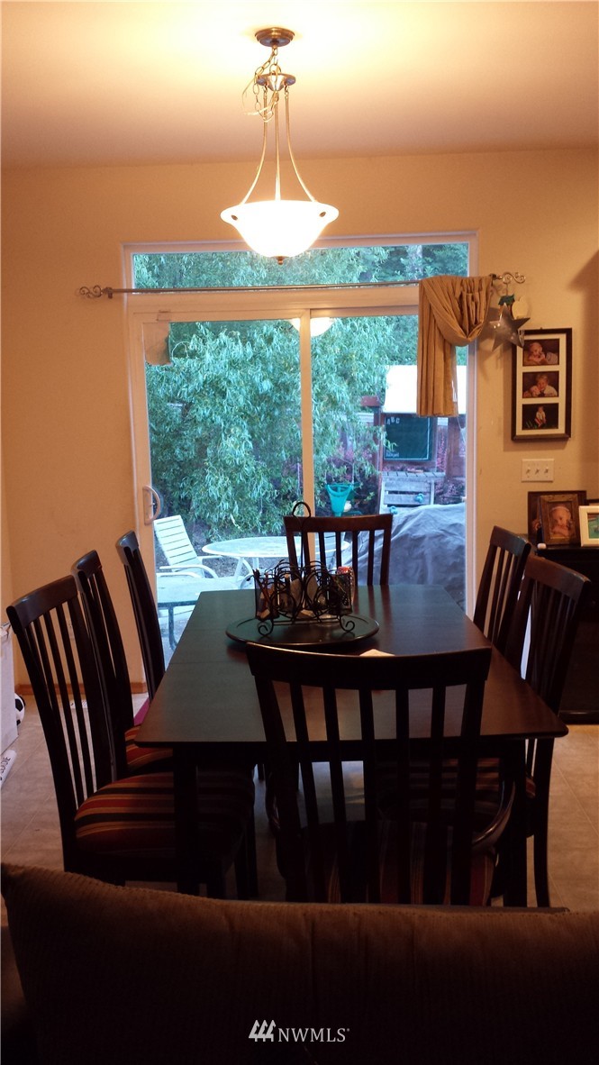 12016 Southeast 186th Street Renton, WA 98058 - Photo 11 of 12 Gallery Image 11