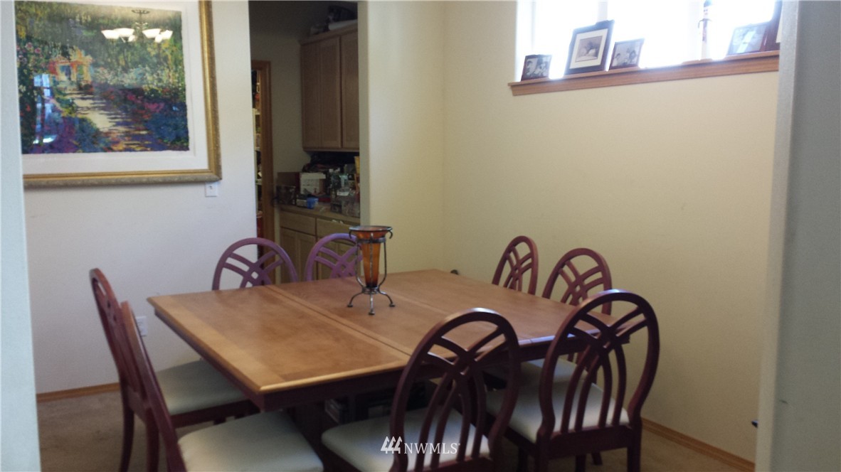 12016 Southeast 186th Street Renton, WA 98058 - Photo 8 of 12 Gallery Image 8