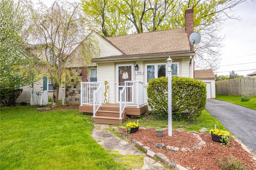 189 Cinnabar Road Irondequoit, NY 14617 - Photo 3 of 31