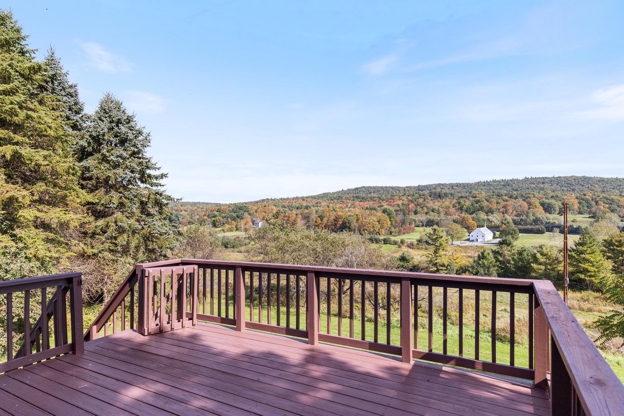 246 Chaloux Lane Williston, VT 05495 - Photo 12 of 40