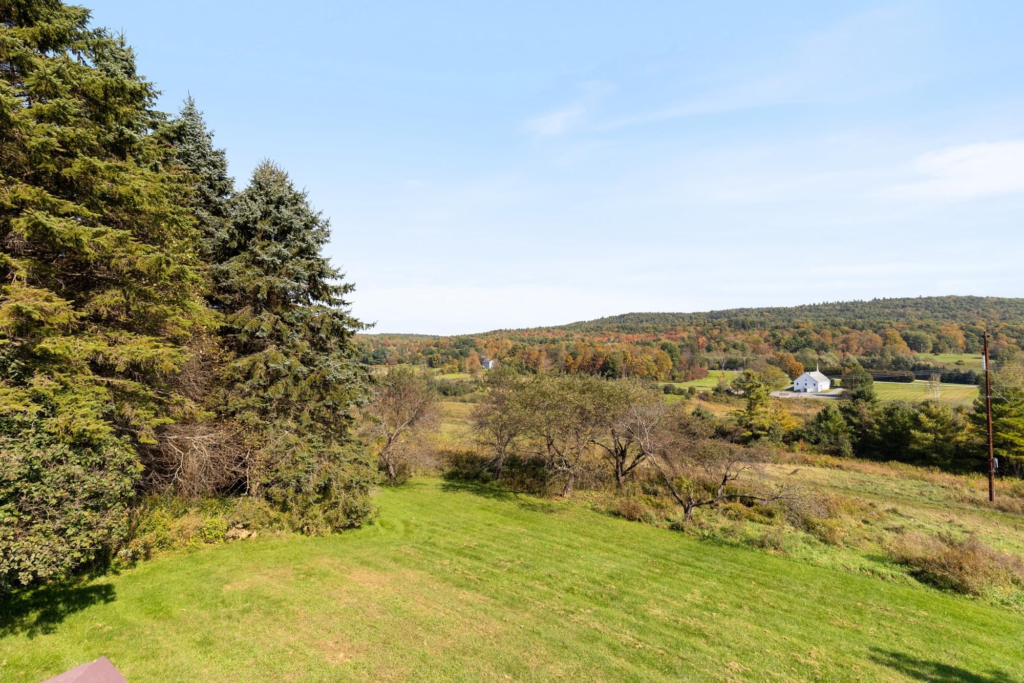 246 Chaloux Lane Williston, VT 05495 - Photo 15 of 40