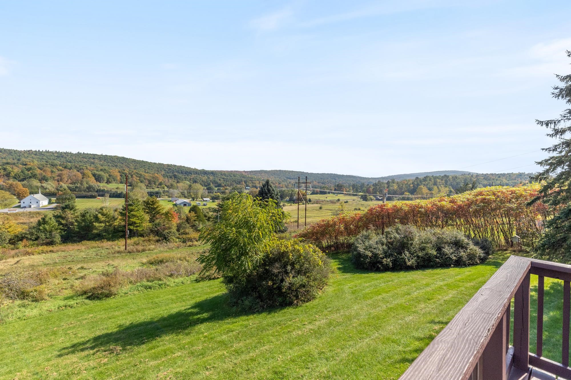 246 Chaloux Lane Williston, VT 05495 - Photo 16 of 40