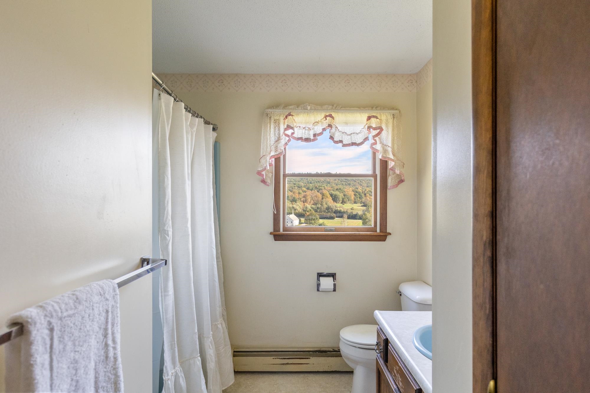 246 Chaloux Lane Williston, VT 05495 - Photo 22 of 40