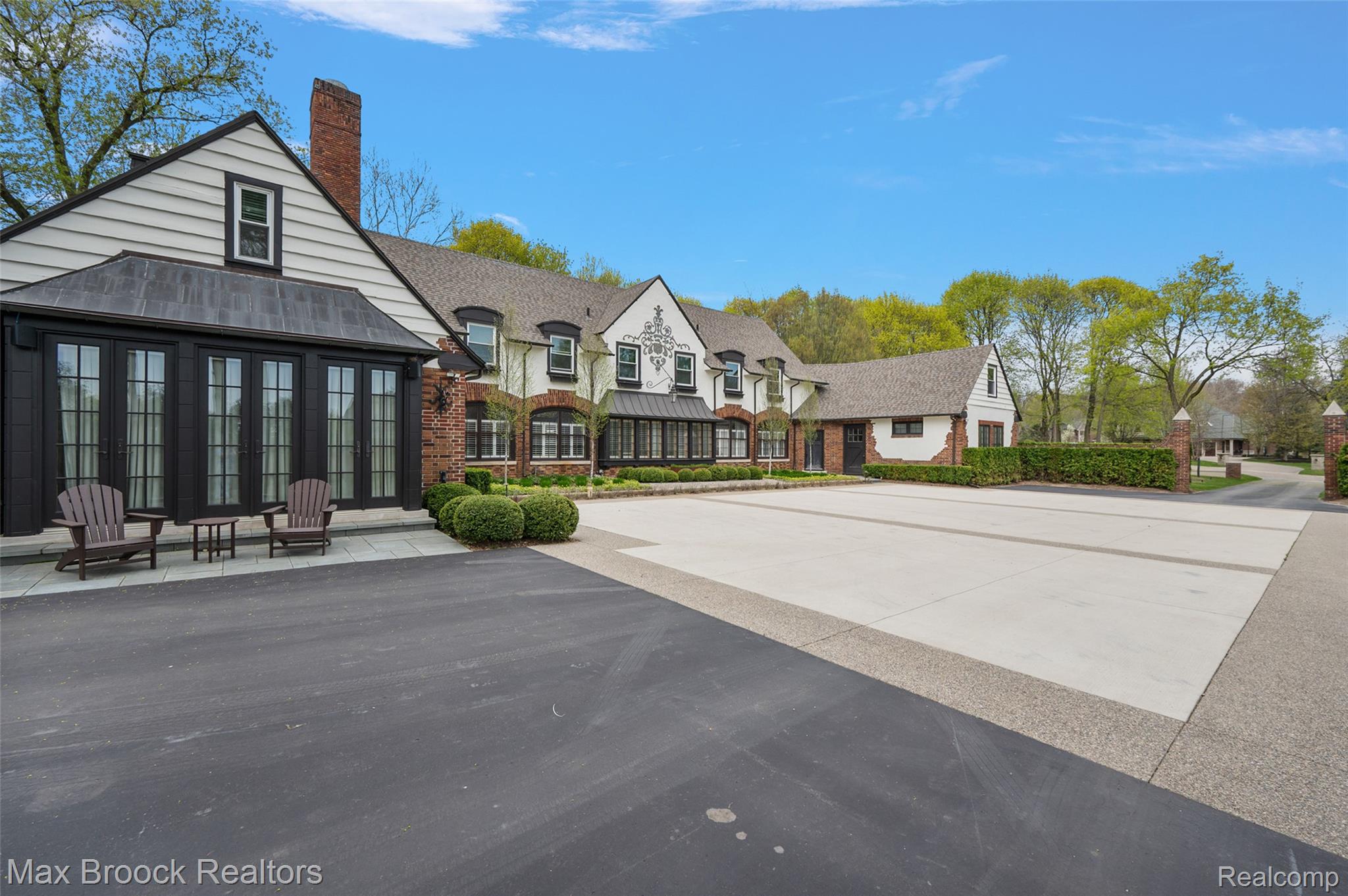 1583 Clarendon Road Bloomfield Hills, MI 48302 - Photo 62 of 73 1583 Clarendon Rd-7.jpg