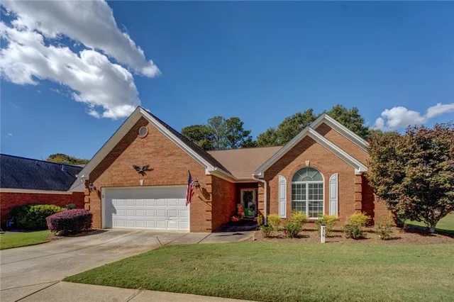 $385,000 | 310 Crossroads Drive, Social Circle, GA 30025