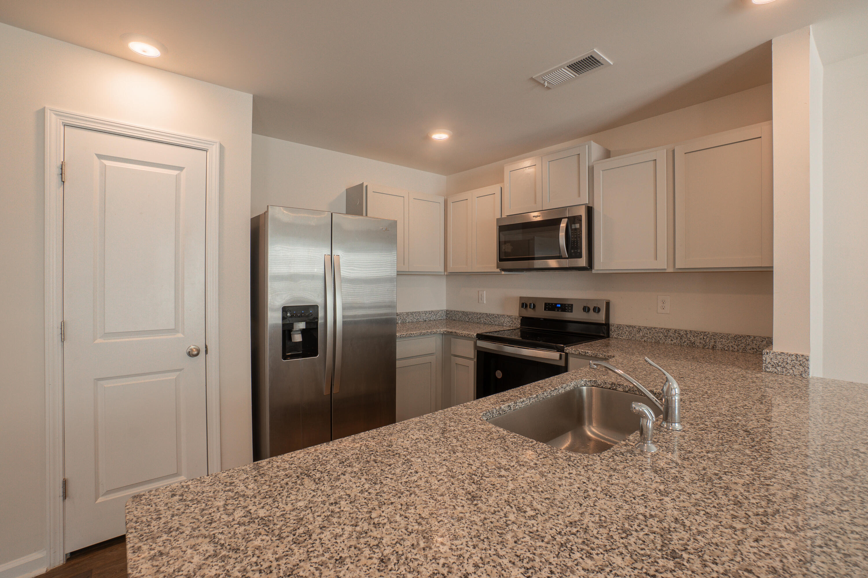224 Wall Street Sumter, SC 29150 - Photo 10 of 22 DSC08557-HDR