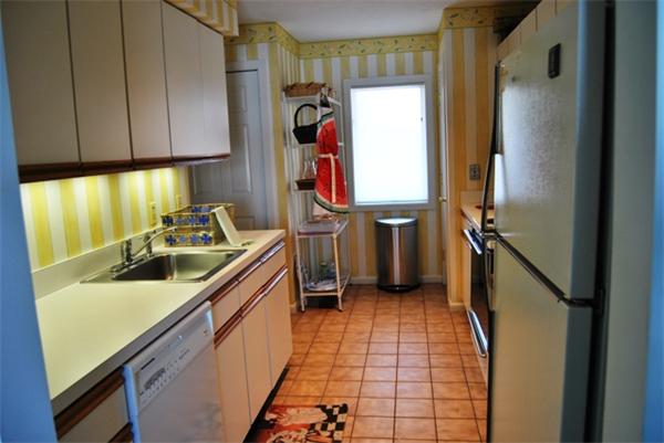 102 Beacon Park Road, Unit 102 Webster, MA 01570 - Photo 16 of 30 Gallery Image 16
