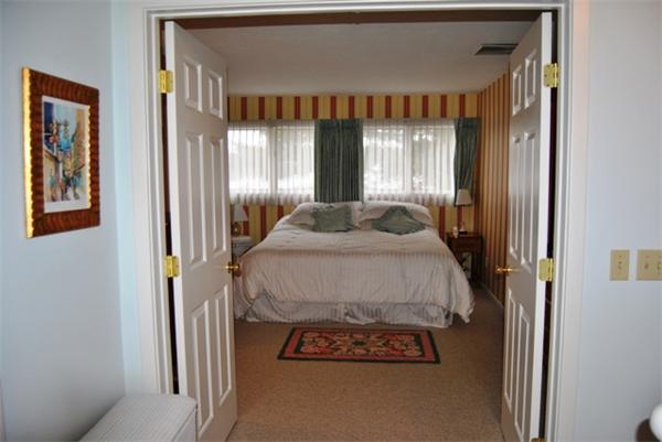 102 Beacon Park Road, Unit 102 Webster, MA 01570 - Photo 18 of 30 Gallery Image 18