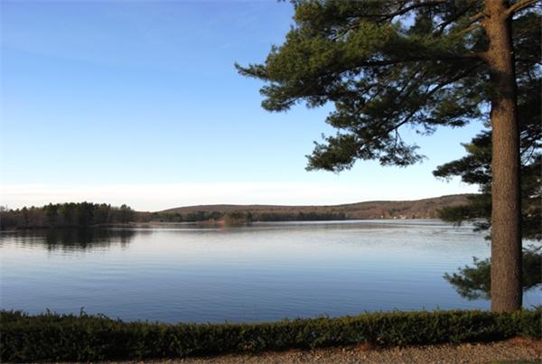 102 Beacon Park Road, Unit 102 Webster, MA 01570 - Photo 4 of 30 Gallery Image 4