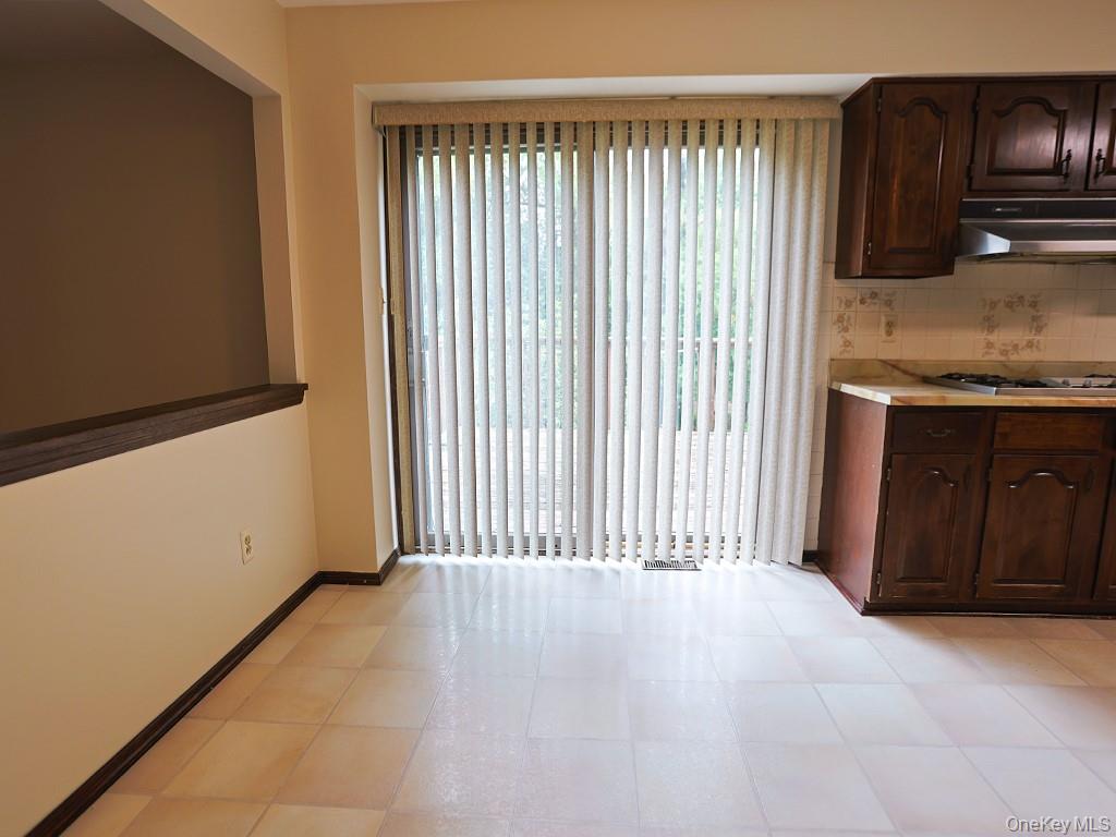 25 Georges Road Middletown, NY 10941 - Photo 7 of 38