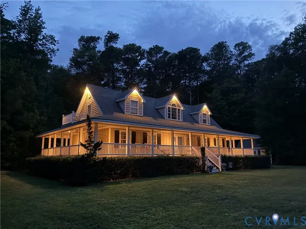$625,000 | 757 Horseshoe Bend Road, Deltaville, VA 23043