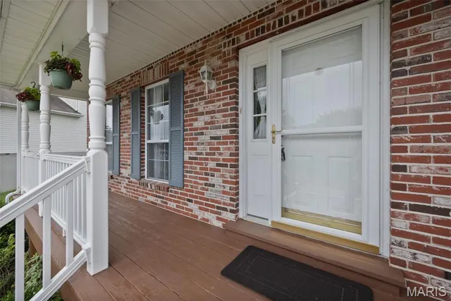 $373,900 | 2371 Riverbluff Drive, Arnold, MO 63010