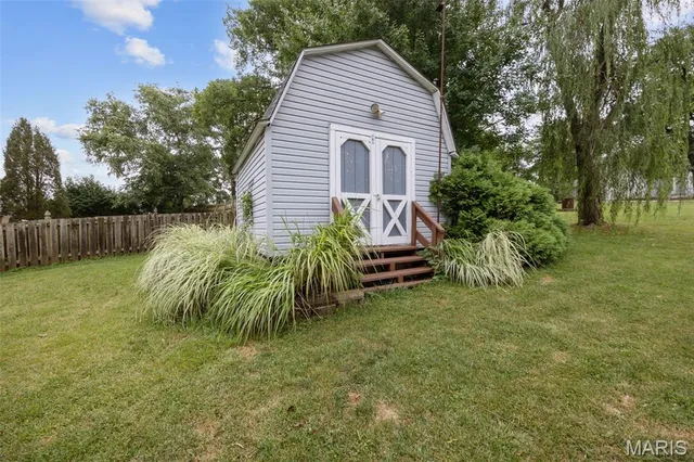 $373,900 | 2371 Riverbluff Drive, Arnold, MO 63010