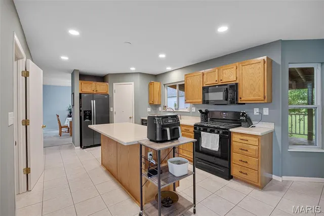 $373,900 | 2371 Riverbluff Drive, Arnold, MO 63010