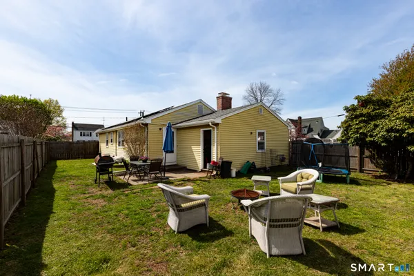 $330,000 | 41 Saxon Road, Wethersfield, CT 06109