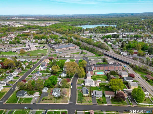 $330,000 | 41 Saxon Road, Wethersfield, CT 06109