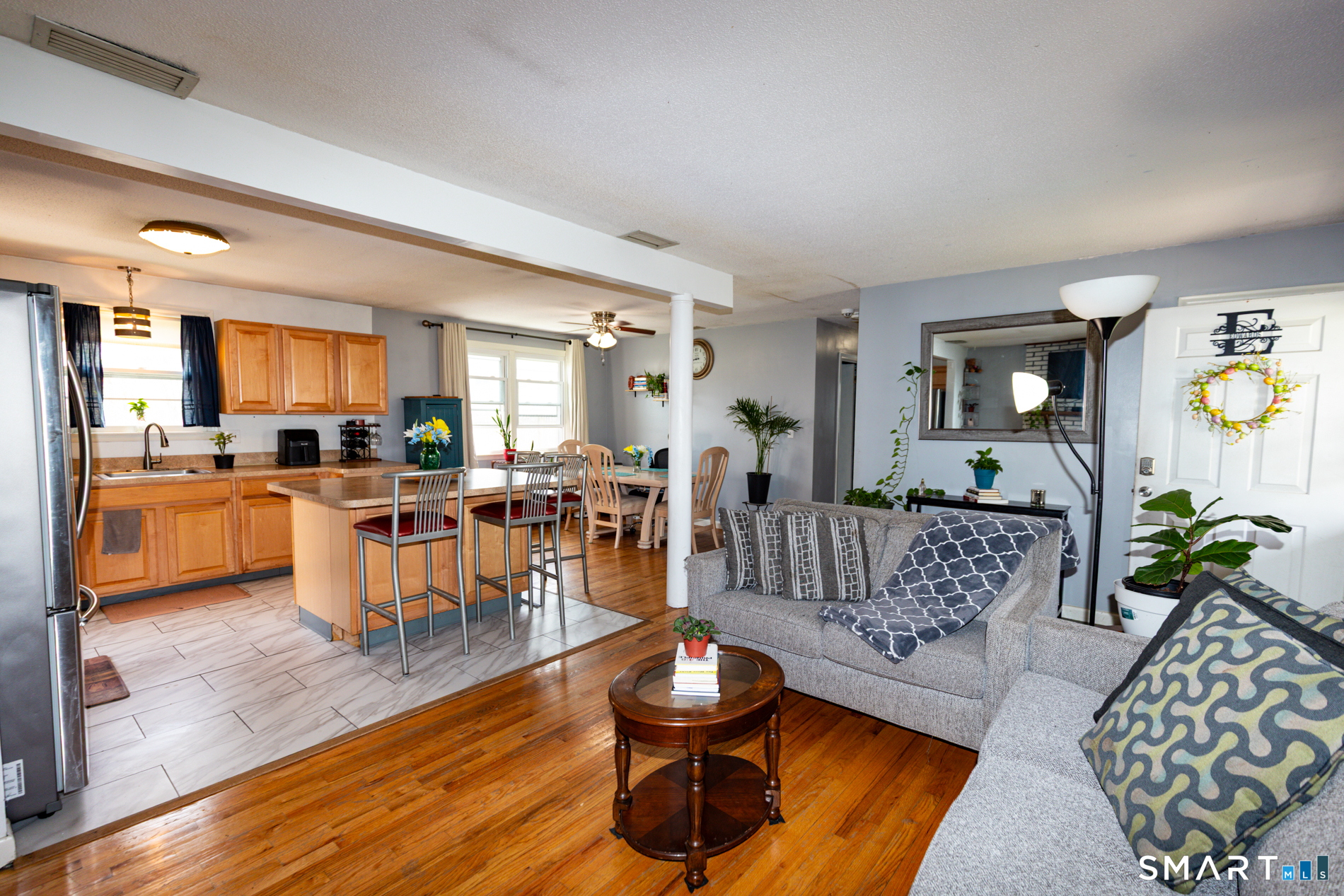 41 Saxon Road Wethersfield, CT 06109 - Photo 7 of 25