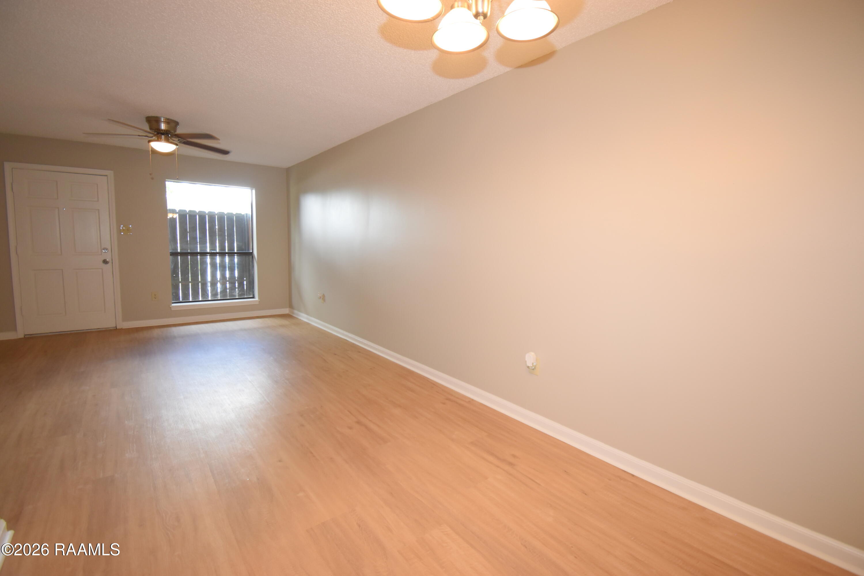 701 South College Road, Unit 110 Lafayette, LA 70503 - Photo 5 of 14 DSC_0003