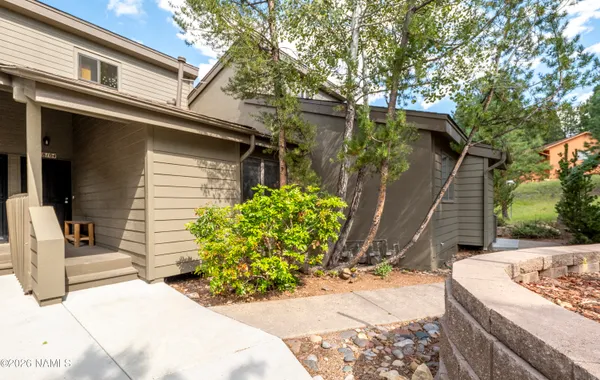 a view of a pathway of a house