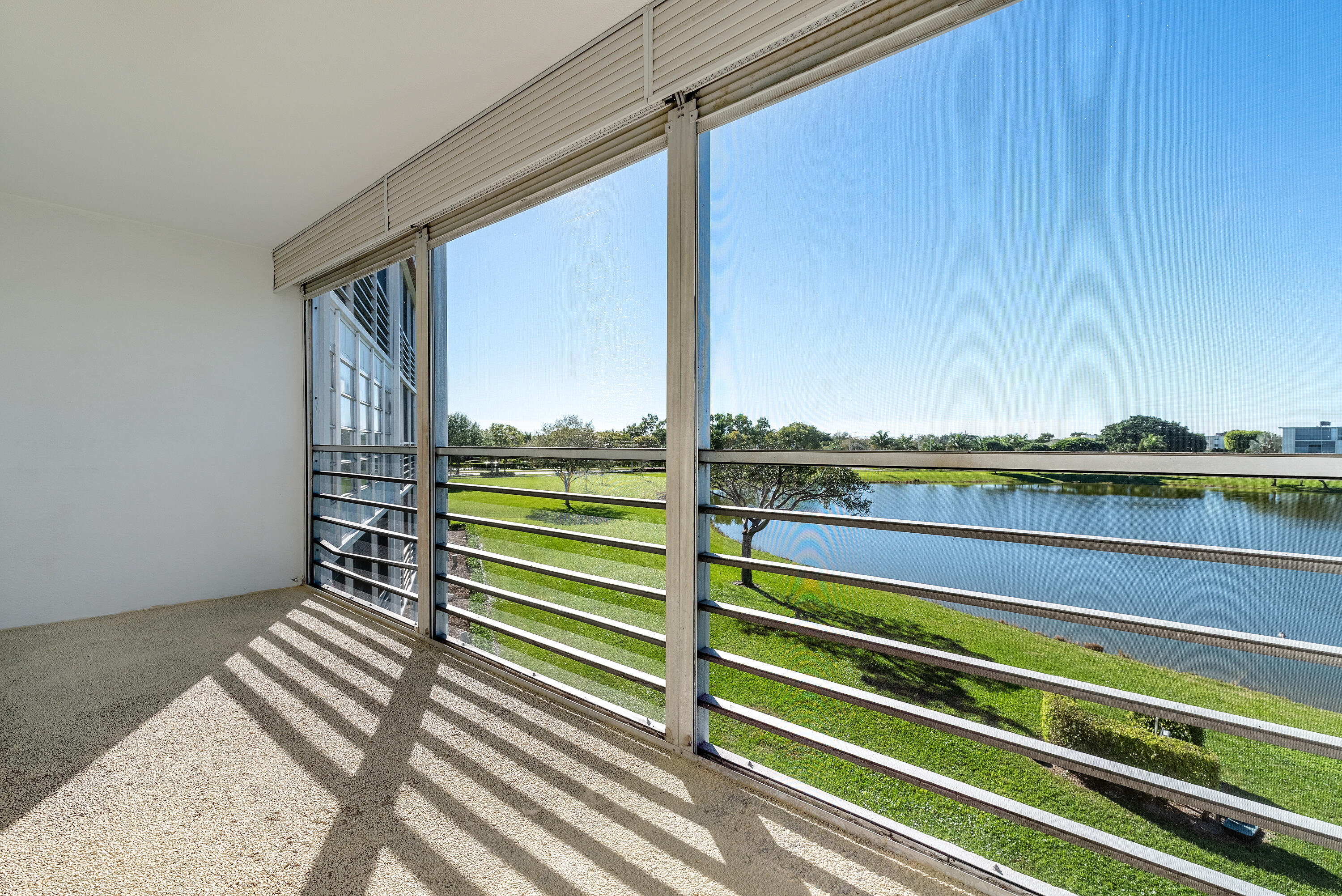 3094 Cornwall East, Unit 3094 Boca Raton, FL 33434 - Photo 3 of 41 3094CornwallEBoca-23