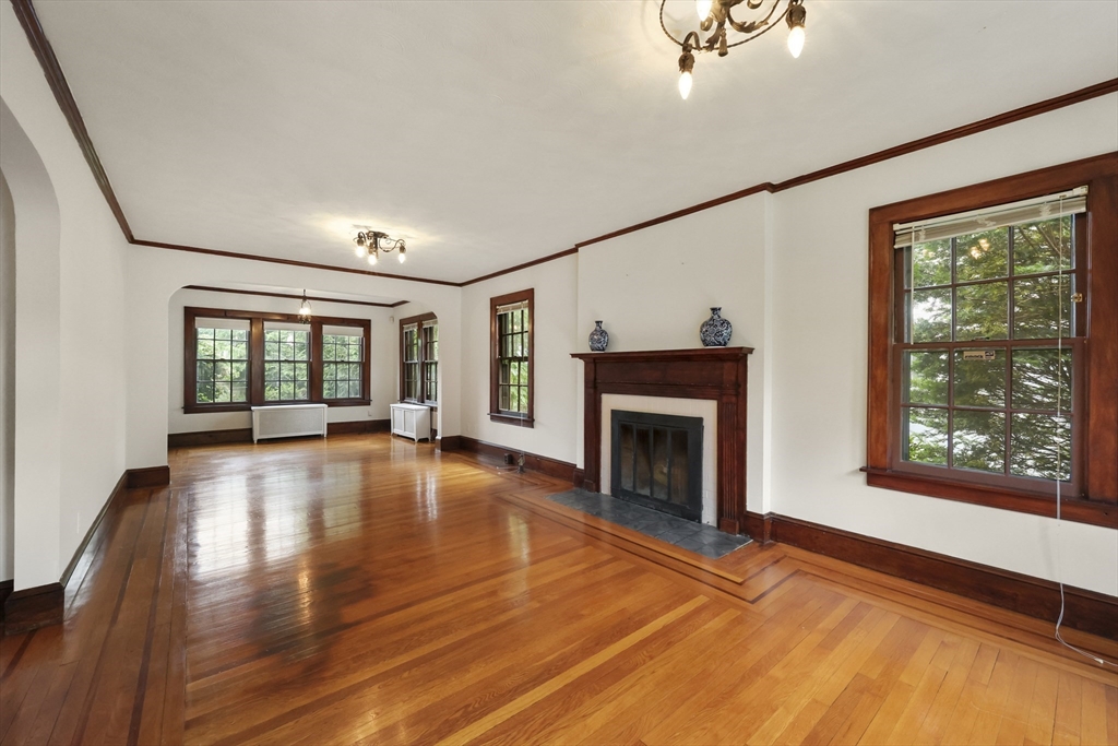 19 Harwich Road Longmeadow, MA 01106 - Photo 5 of 36