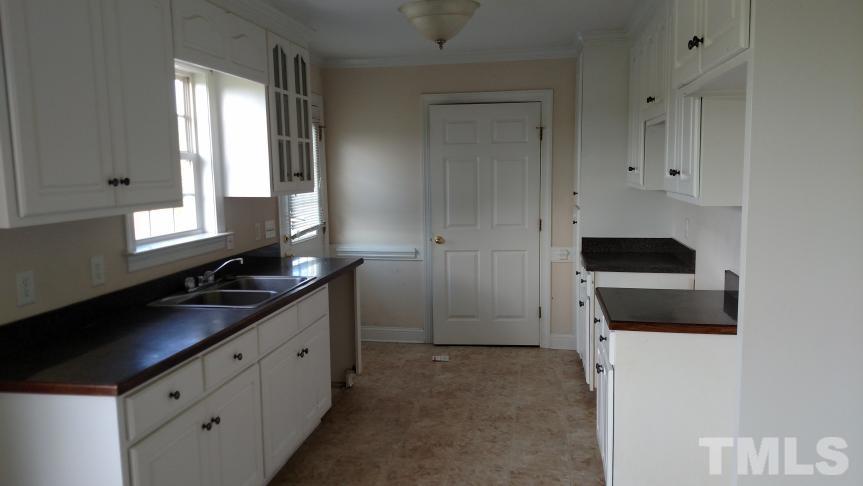 6541 Todd Road Bailey, NC 27807 - Photo 3 of 10