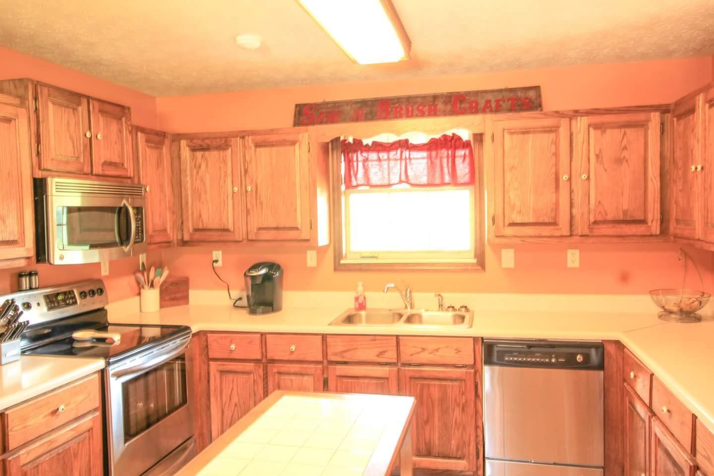 353 Hubbs Grove Road Maynardville, TN 37807 - Photo 8 of 23 FB_IMG_1523621535307