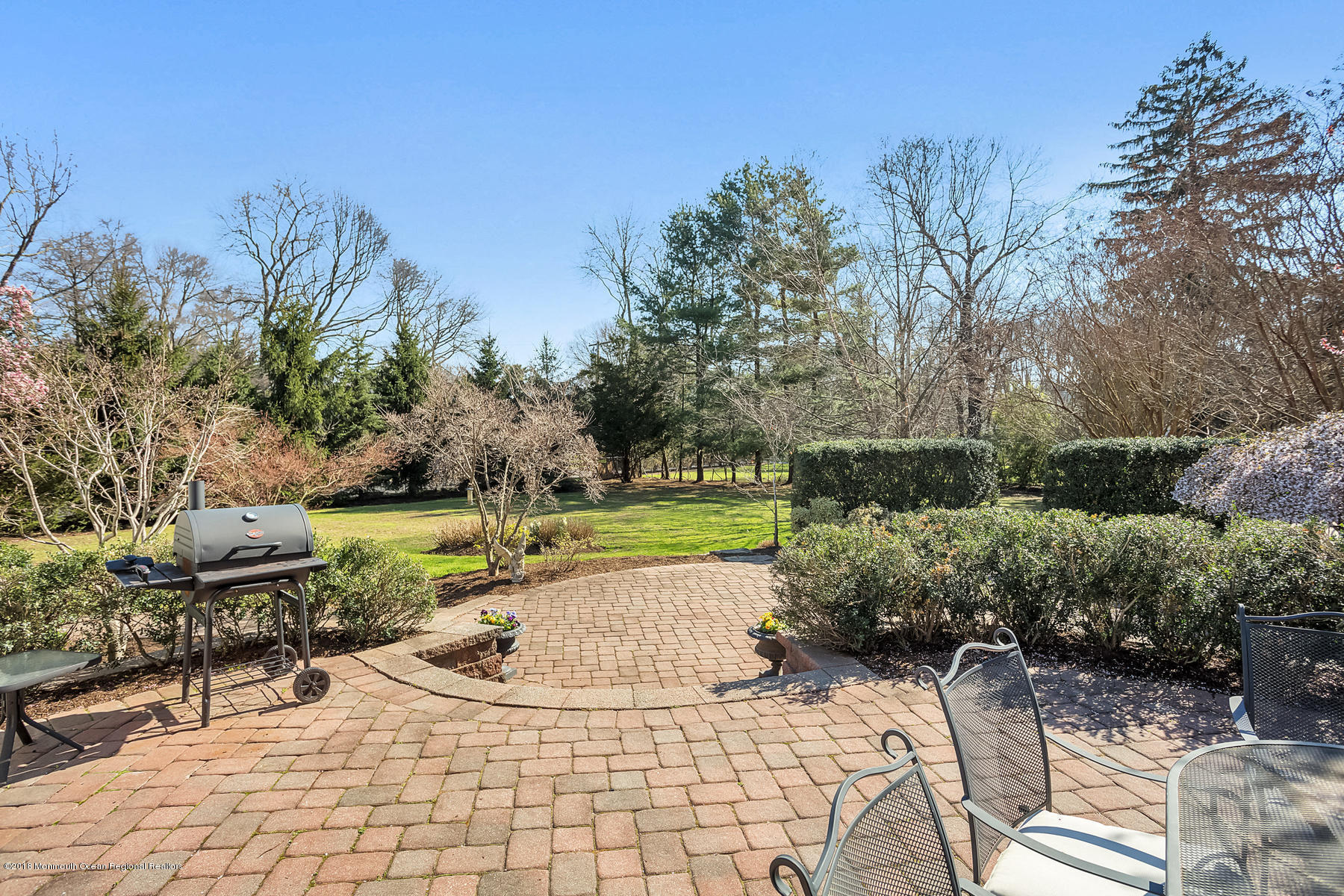 42 Oakes Road Little Silver, NJ 07739 - Photo 20 of 25 Park-like Rear Yard