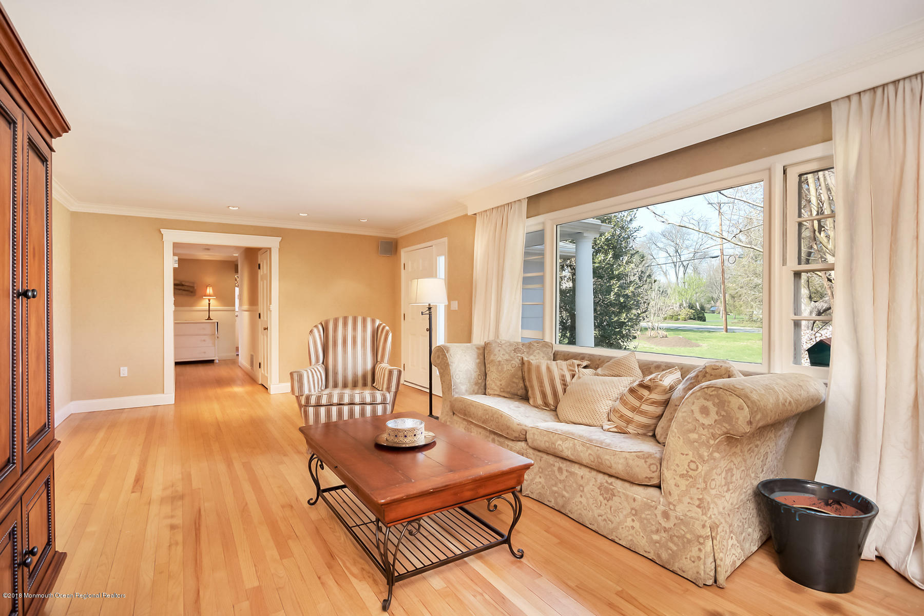 42 Oakes Road Little Silver, NJ 07739 - Photo 5 of 25 Living Room