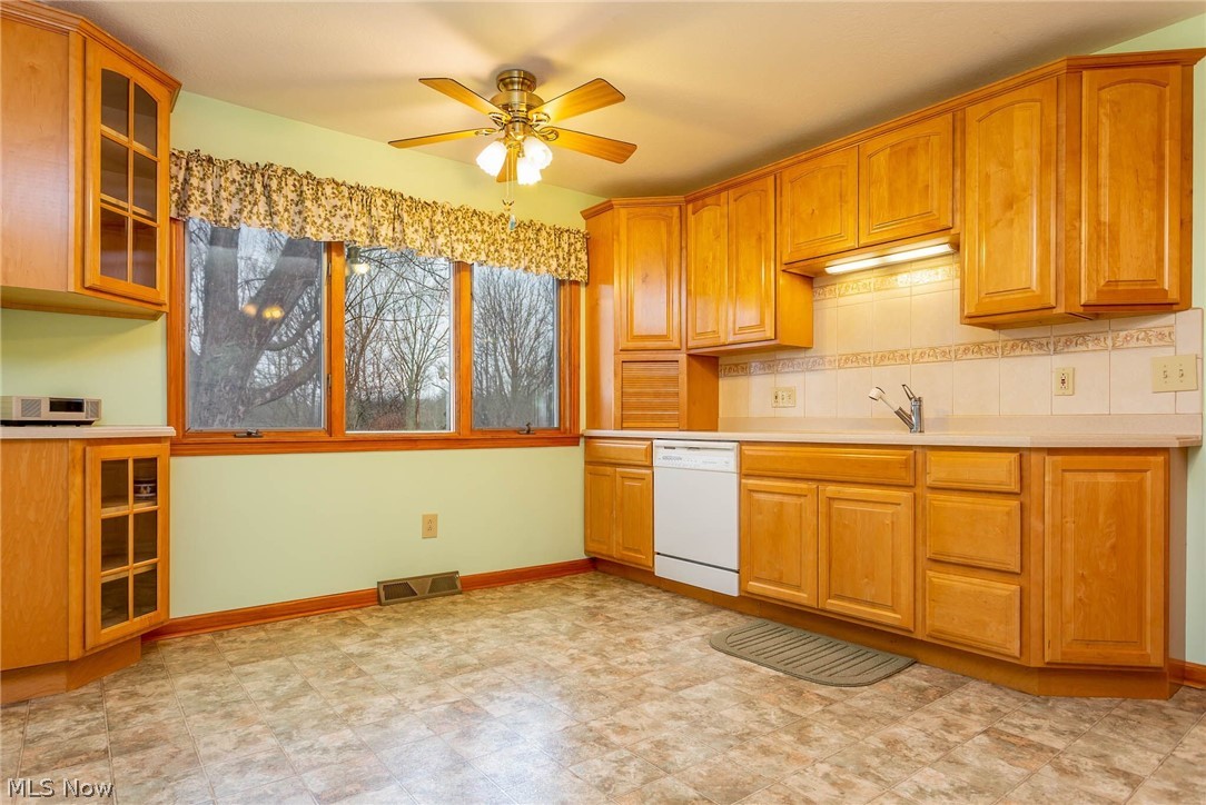 4284 Huffman Road Medina, OH 44256 - Photo 12 of 32 Gallery Image 12
