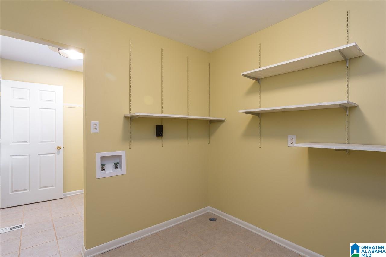 300 Hilltop Road Weaver, AL 36277 - Photo 12 of 32