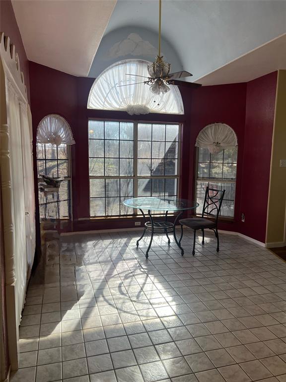 8505 County Road 500 Blue Ridge, TX 75424 - Photo 5 of 39 a view of a livingroom with furniture and window