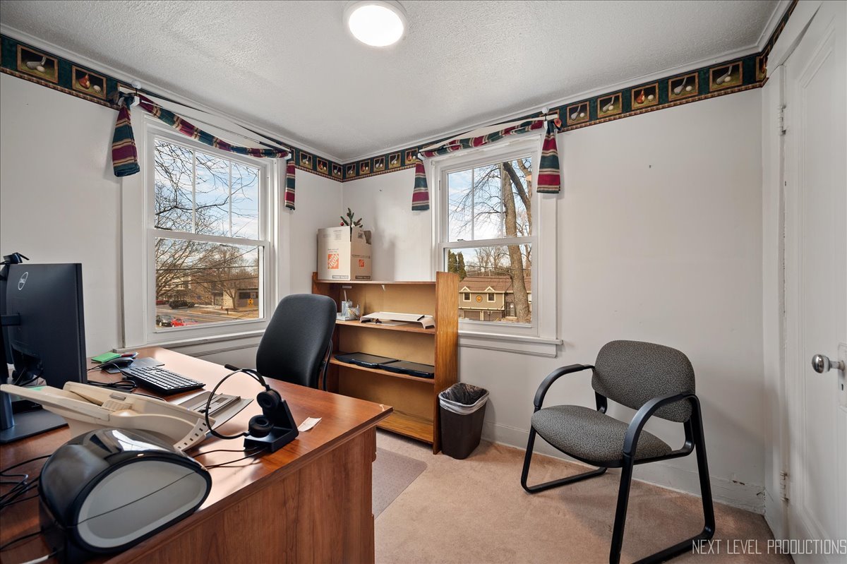 28W501 Batavia Road Warrenville, IL 60555 - Photo 12 of 19