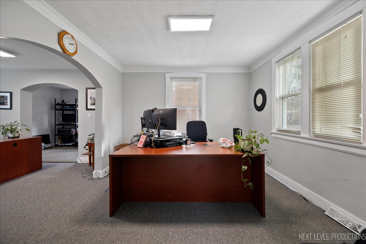 28W501 Batavia Road Warrenville, IL 60555 - Photo 5 of 19