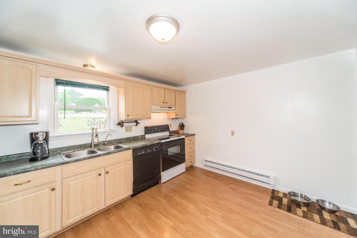 148 Nicholas Road Lancaster, PA 17603 - Photo 7 of 26