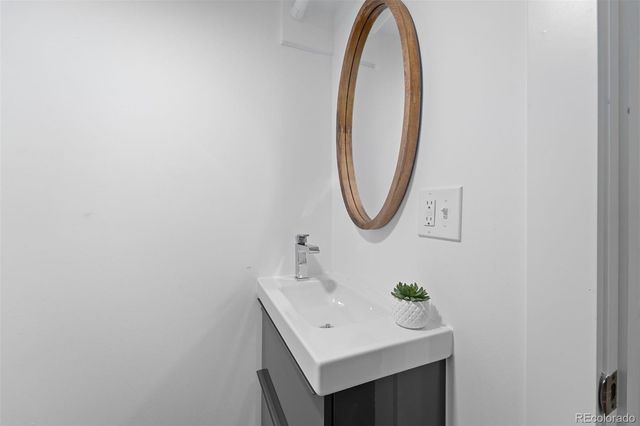 $2,010,000 | 642 North Gaylord Street, Denver, CO 80206