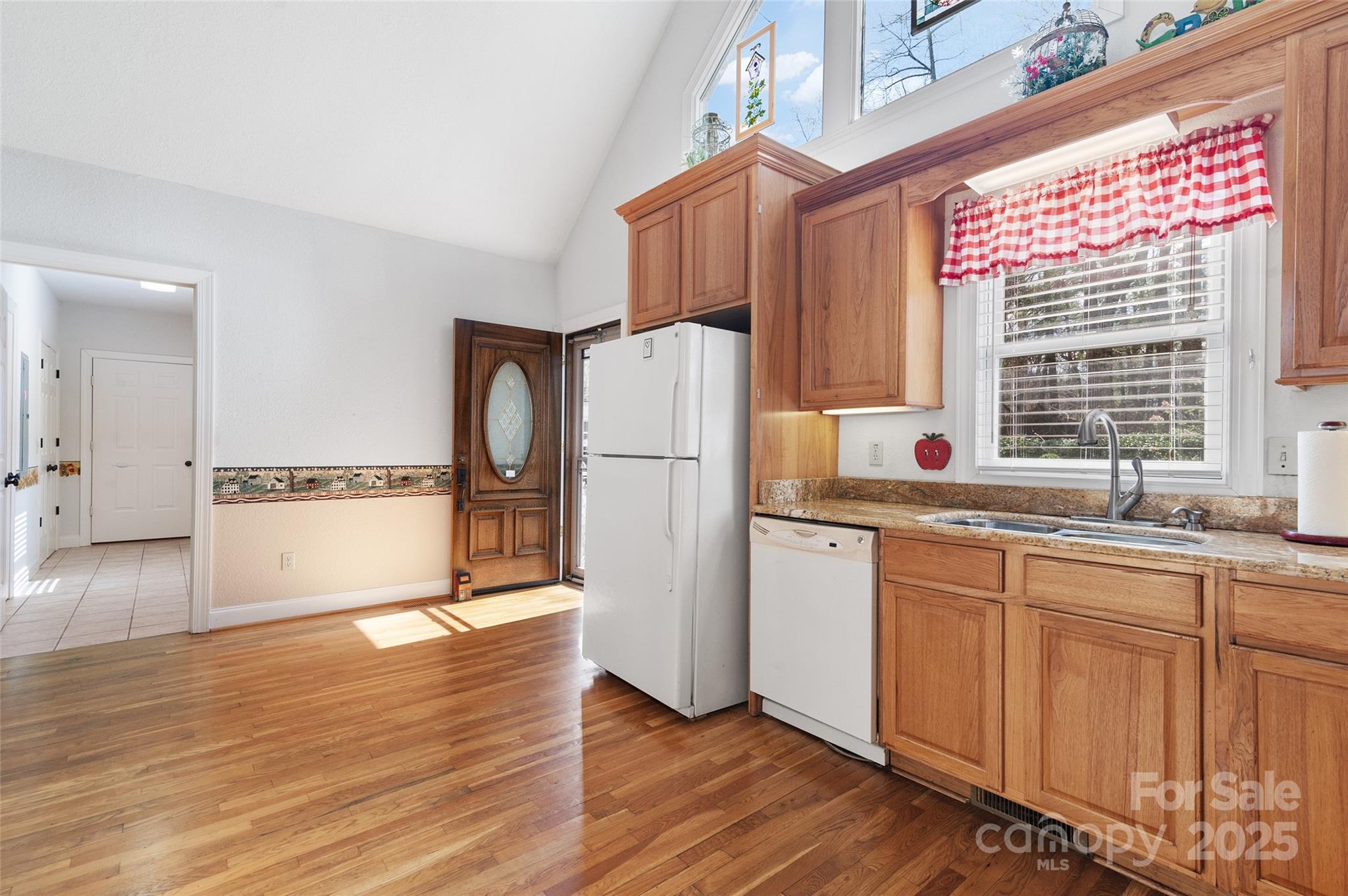 22 Critter Trail Clyde, NC 28721 - Photo 7 of 30