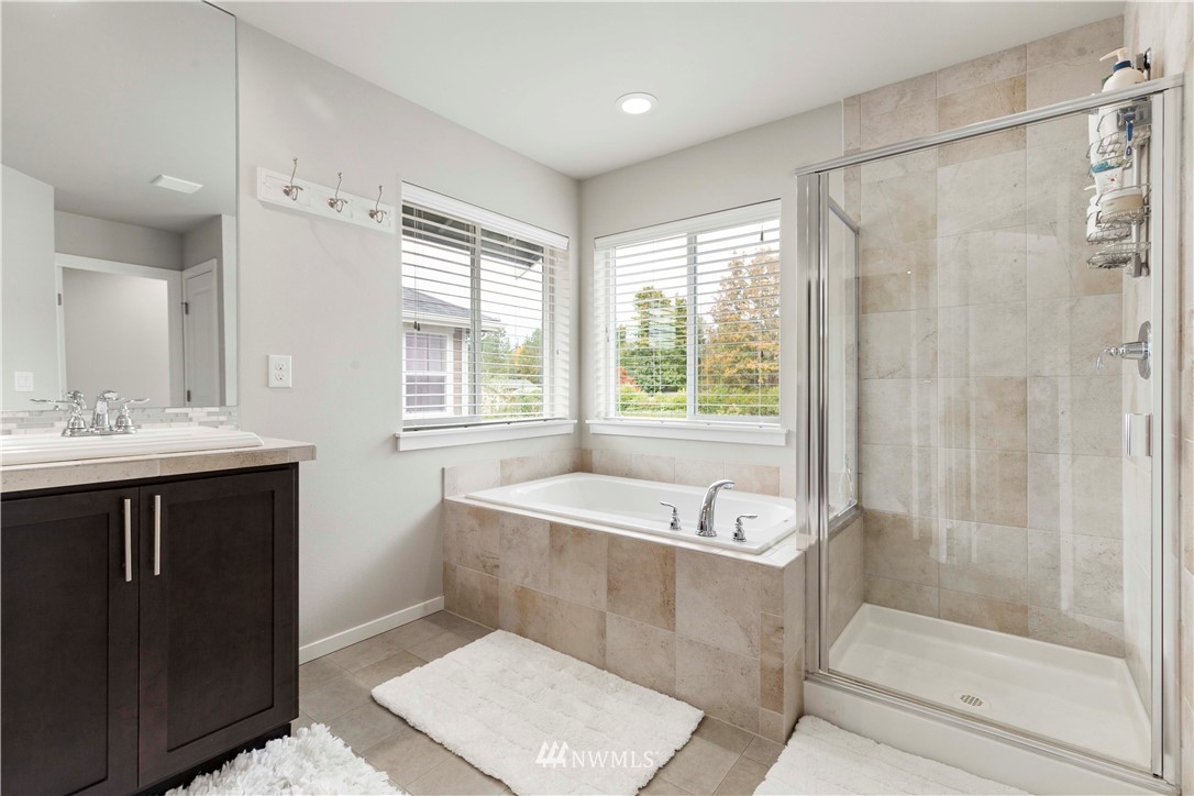 18521 115th Place Southeast Renton, WA 98055 - Photo 17 of 27 Gallery Image 17