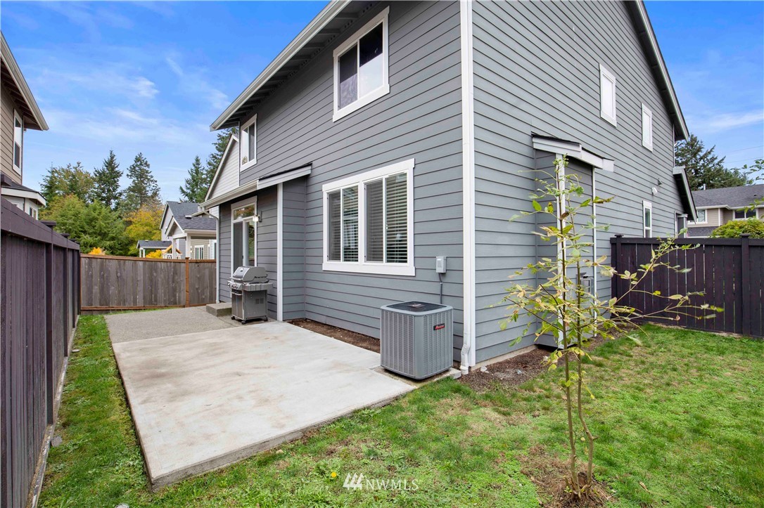 18521 115th Place Southeast Renton, WA 98055 - Photo 24 of 27 Gallery Image 24