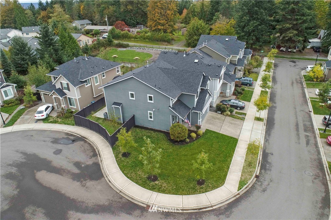 18521 115th Place Southeast Renton, WA 98055 - Photo 27 of 27 Gallery Image 27