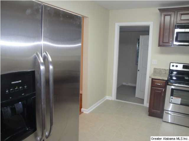 324 Alpine Street Birmingham, AL 35210 - Photo 6 of 19