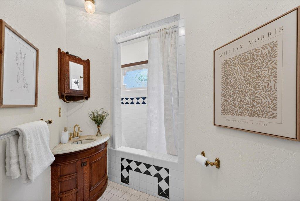 2030 Sparrow Valley Road Aptos, CA 95003 - Photo 16 of 70
