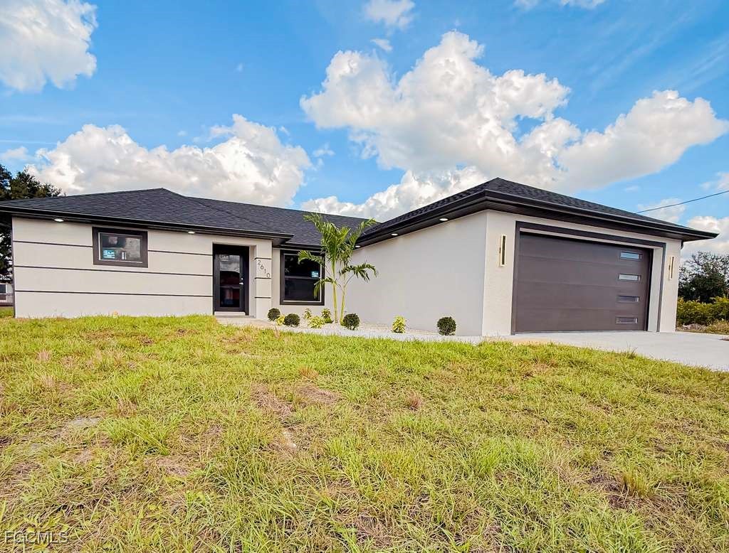 2610 27th Street Southwest Lehigh Acres, FL 33976 - Photo 2 of 17