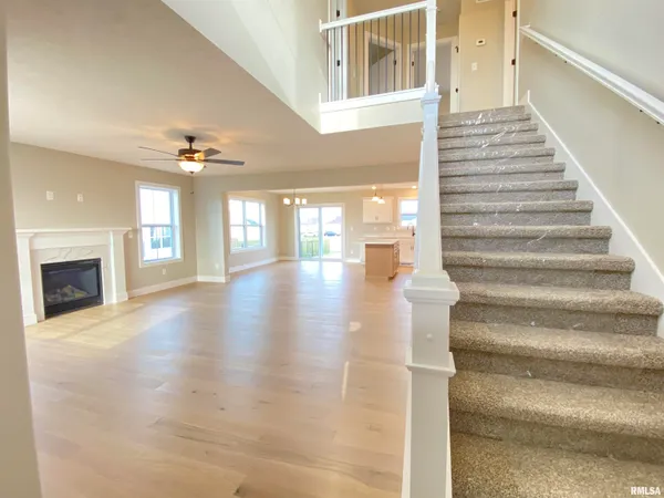 $479,900 | 1200 Monday Court, Chatham, IL 62629