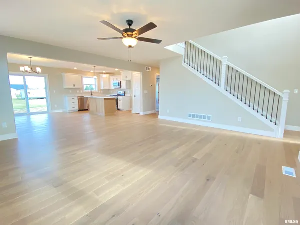 $479,900 | 1200 Monday Court, Chatham, IL 62629